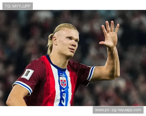 世界杯哈兰德拼抢反越位推射终结比赛